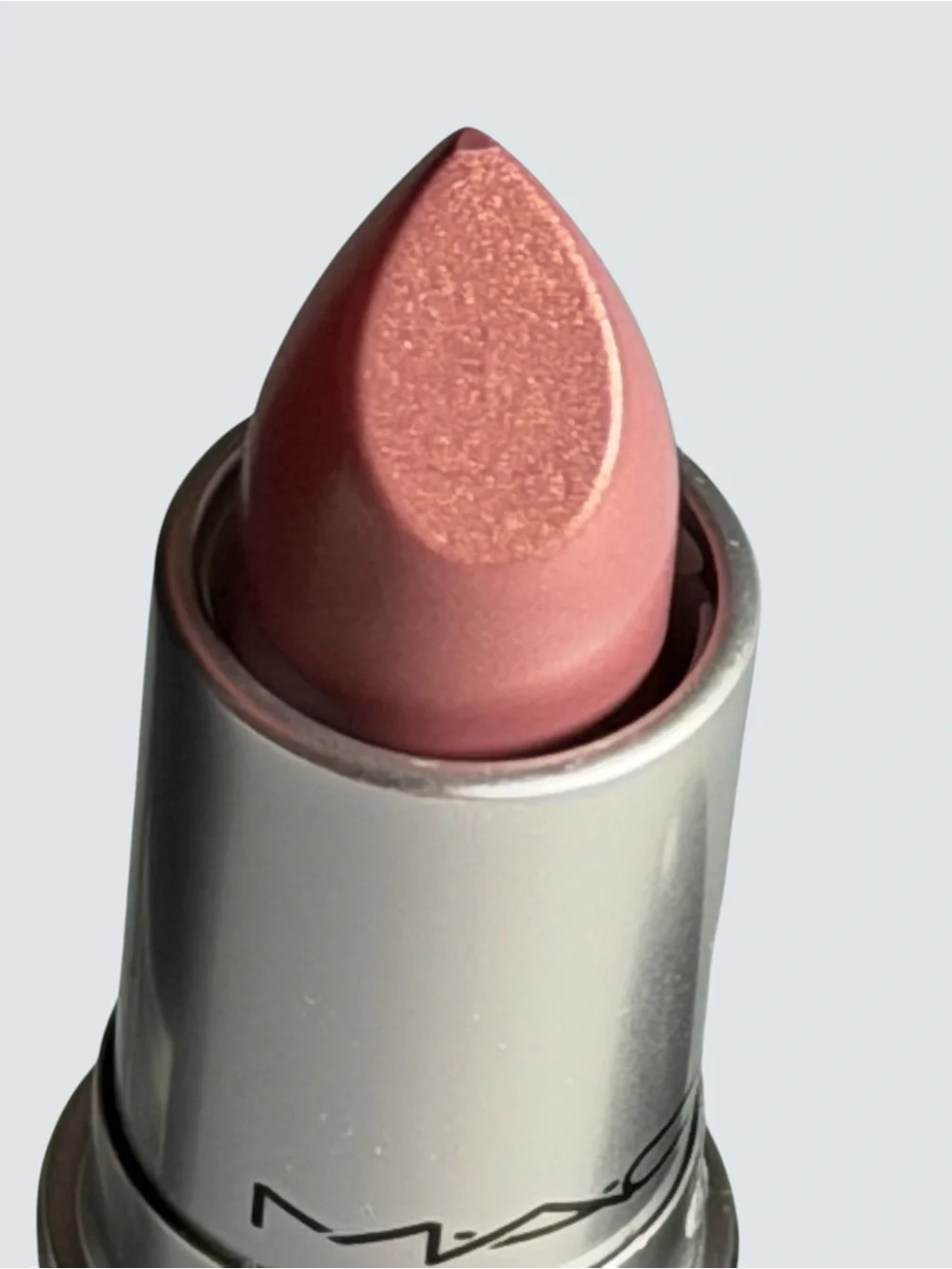 MAC Frost Lipstick in FABBY. BNIB!